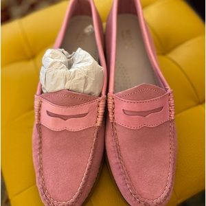 GH Bass Weejuns Pink Suede classic!